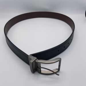 New NWT Men's Guess Belt Black/Brown Size Medium